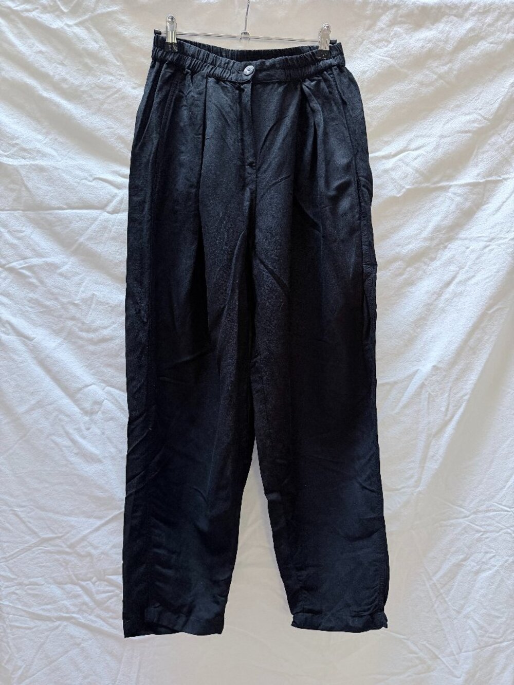 Black Tapered Linen Pants
